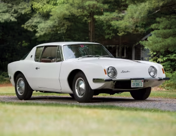 1963 Studebaker Avanti R2