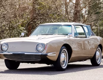 1963 Studebaker Avanti R2