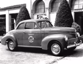 1941 Studebaker Champion Custom DeLuxe Coupe (3-G)