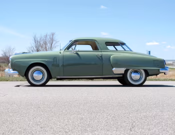 1950 Studebaker Commander DeLuxe Starlight Coupe (17A-C3) '1949–50