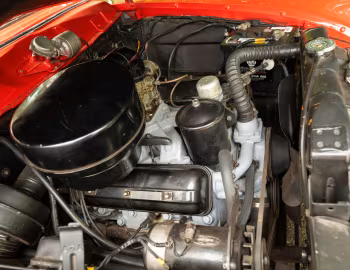 Sous la capuche 1952 Studebaker Commander State Convertible (3H S2)