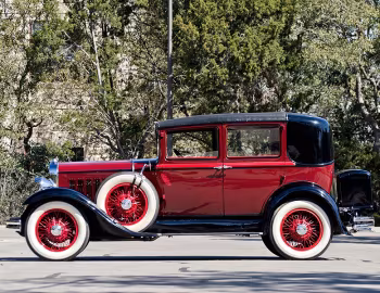 1930 Studebaker Dictator Brougham (GL)