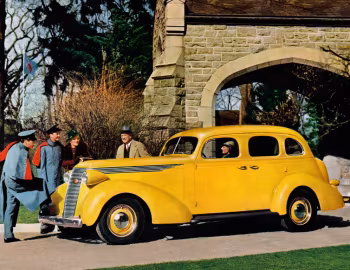 1937 Studebaker Dictator Cruising Sedan '08.1936–07.1937