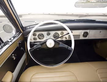 Передня панель 1957 Studebaker Golden Hawk (289 K7)