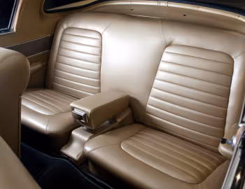 Interior 1957 Studebaker Golden Hawk (289 K7)