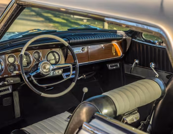 Передня панель 1963 Studebaker Gran Turismo Hawk (63V K6)