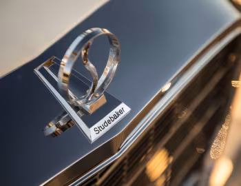 Маскот 1963 Studebaker Gran Turismo Hawk (63V K6)