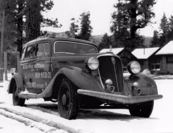 1934 Studebaker President Sedan (Model C)