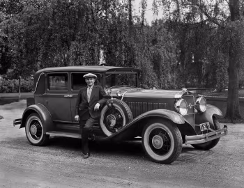1929–30 Studebaker President Eight Brougham (FE)