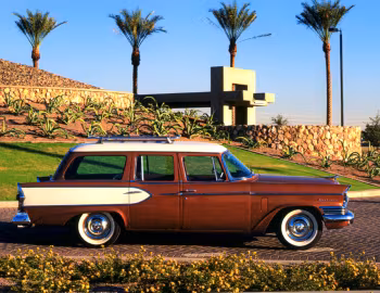 1957 Studebaker President Broadmoor Station Wagon (57H P6)