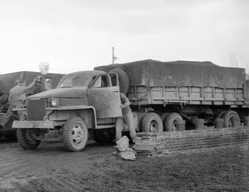 Studebaker US6×4.U6 '01.1942–45
