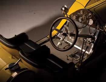 Panneau avant 1915 Stutz Bearcat (Series 4F)