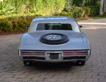 1972 Stutz Blackhawk II