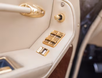 Interior 1973 Stutz Blackhawk III