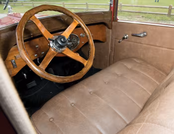 Торпедо 1927 Stutz Model AA Vertical Eight Brougham