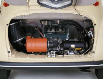 Sob o capô Subaru 360 '1958–71