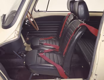Interior Subaru 360 Young SS '11.1968–05.1970