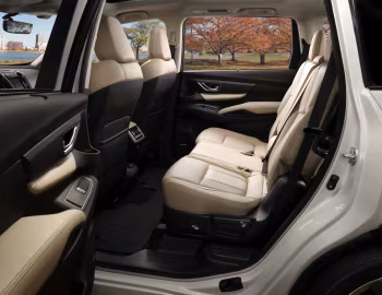 Interior 2019–22 Subaru Ascent Limited [North America] '2018–22