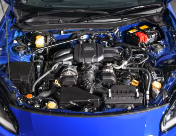 Sob o capô Subaru BRZ [Japan] '2021–pr.