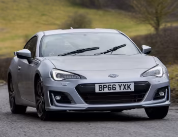 Subaru BRZ [UK-spec] (ZC6) '2016–20