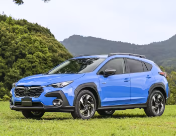 Subaru Crosstrek e-Boxer Limited [Japan] '2023–pr.