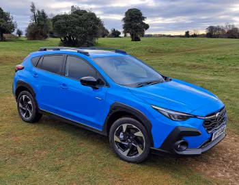 Subaru Crosstrek e-Boxer [UK-spec] '2024–pr.