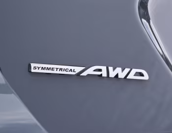 Subaru Crosstrek e-Boxer Touring [Japan] '2023–pr.