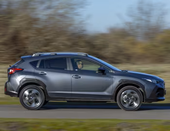 Subaru Crosstrek e-Boxer [UK-spec] '2024–pr.