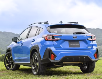 Subaru Crosstrek e-Boxer Limited [Japan] '2023–pr.
