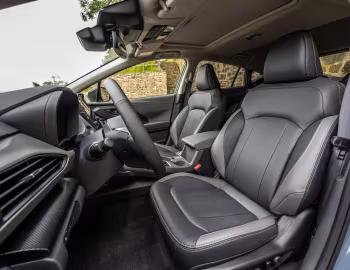 Interior Subaru Crosstrek e-Boxer [EU-spec] '2023–pr.
