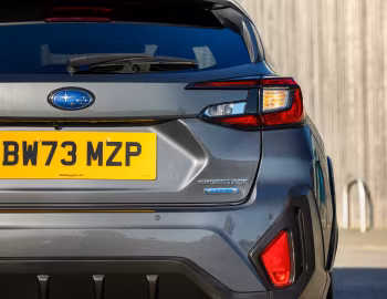 Subaru Crosstrek e-Boxer [UK-spec] '2024–pr.