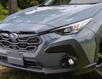 Subaru Crosstrek e-Boxer Touring [Japan] '2023–pr.