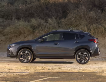 Subaru Crosstrek e-Boxer [UK-spec] '2024–pr.