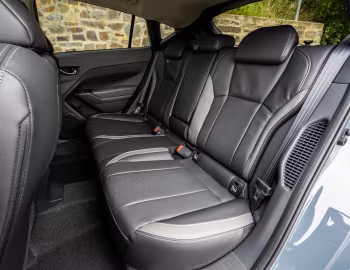 Interior Subaru Crosstrek e-Boxer [EU-spec] '2023–pr.