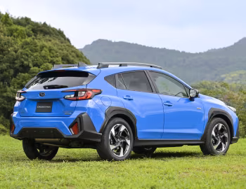 Subaru Crosstrek e-Boxer Limited [Japan] '2023–pr.