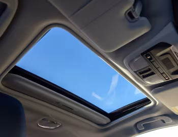 Interior Subaru Crosstrek e-Boxer [UK-spec] '2024–pr.
