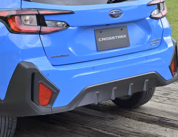 Subaru Crosstrek e-Boxer Limited [Japan] '2023–pr.