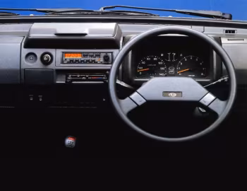 Painel frontal Subaru Domingo (KJ) '1983–91
