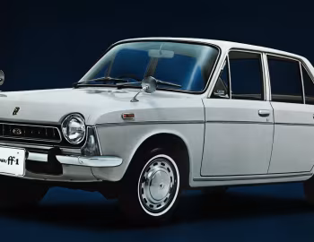 Subaru FF-1 4-door Sedan '03.1969–07.1970