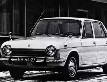 Subaru FF-1 4-door Sedan [Worldwide] '1969–70