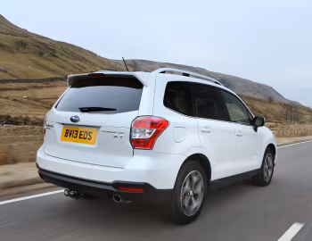 Subaru Forester 2.0XT [UK-spec] '2013–16