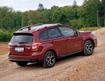 Subaru Forester 2.0D Sport [Worldwide] '2014–16