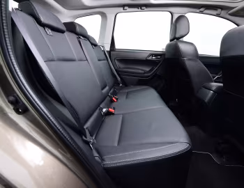 Interior Subaru Forester 2.0D XC [UK-spec] '2016–18