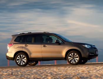 Subaru Forester 2.0i [Worldwide] '2015–18