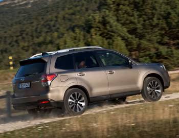 Subaru Forester 2.0i [Worldwide] '2015–18