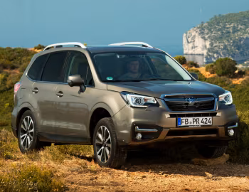 Subaru Forester 2.0i [Worldwide] '2015–18