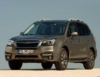 Subaru Forester 2.0i [Worldwide] '2015–18