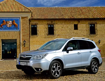 Subaru Forester 2.0X [Worldwide] '2012–16