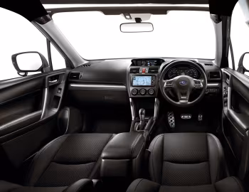 Interior Subaru Forester 2.0XT [Japan] '11.2012–10.2015