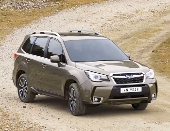 Subaru Forester 2.0XT [Worldwide] '2016–18